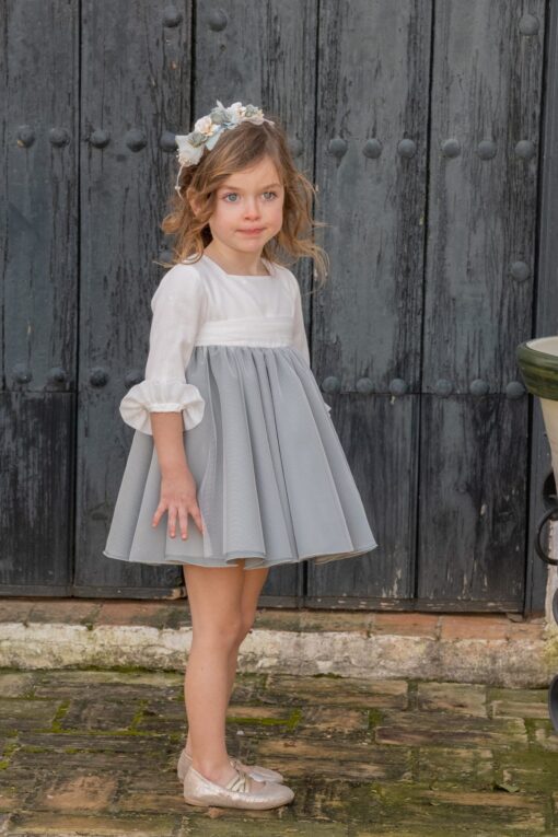 Vestido niña pequeño ceremonia tul bicolor, de manga larga, cuello redondo y cierre trasero de cremallera, con bragas.