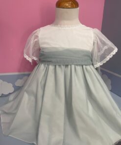 Vestido Jade con tul verde empolvado